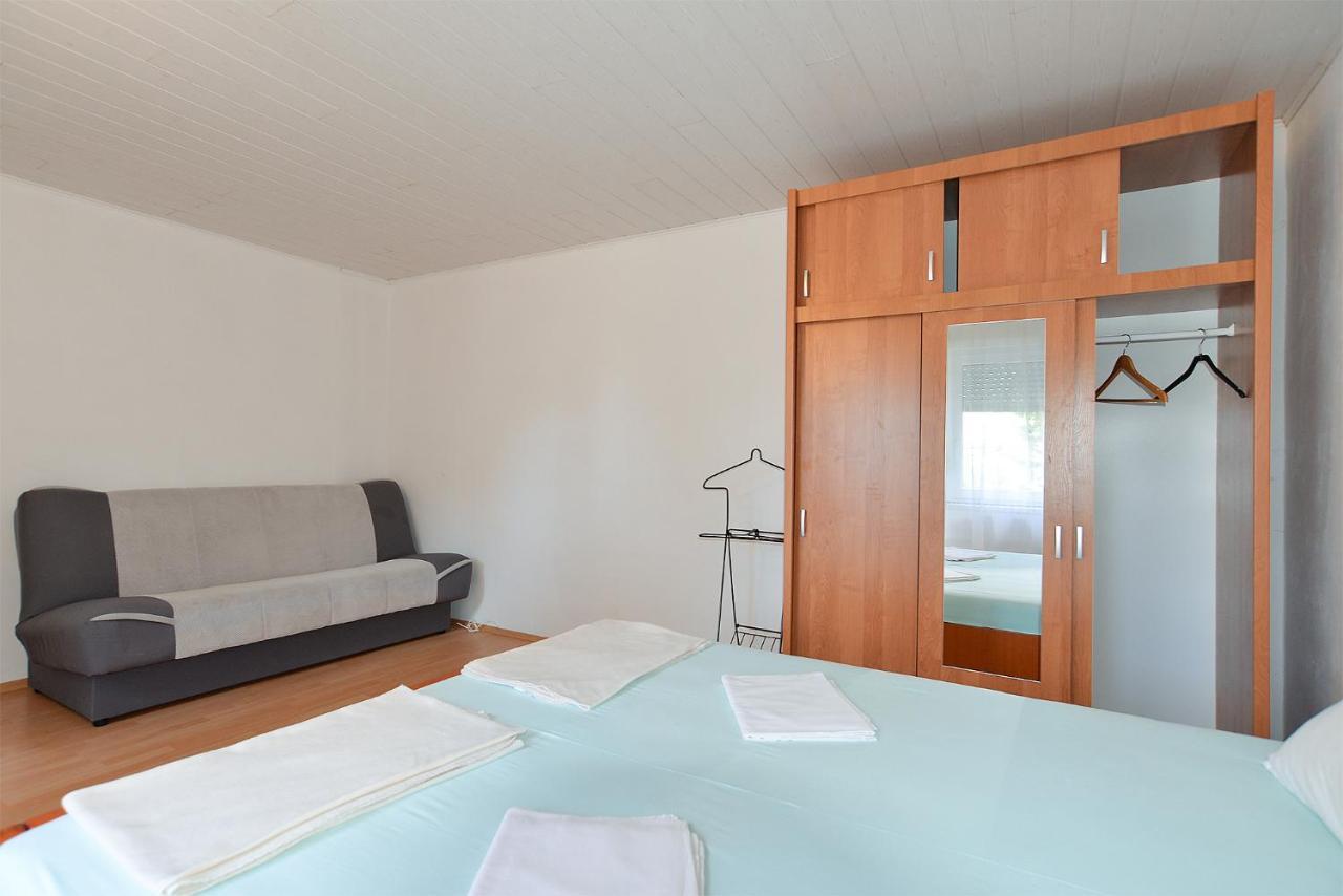 Apartment Bozo 1631 Fažana Eksteriør billede