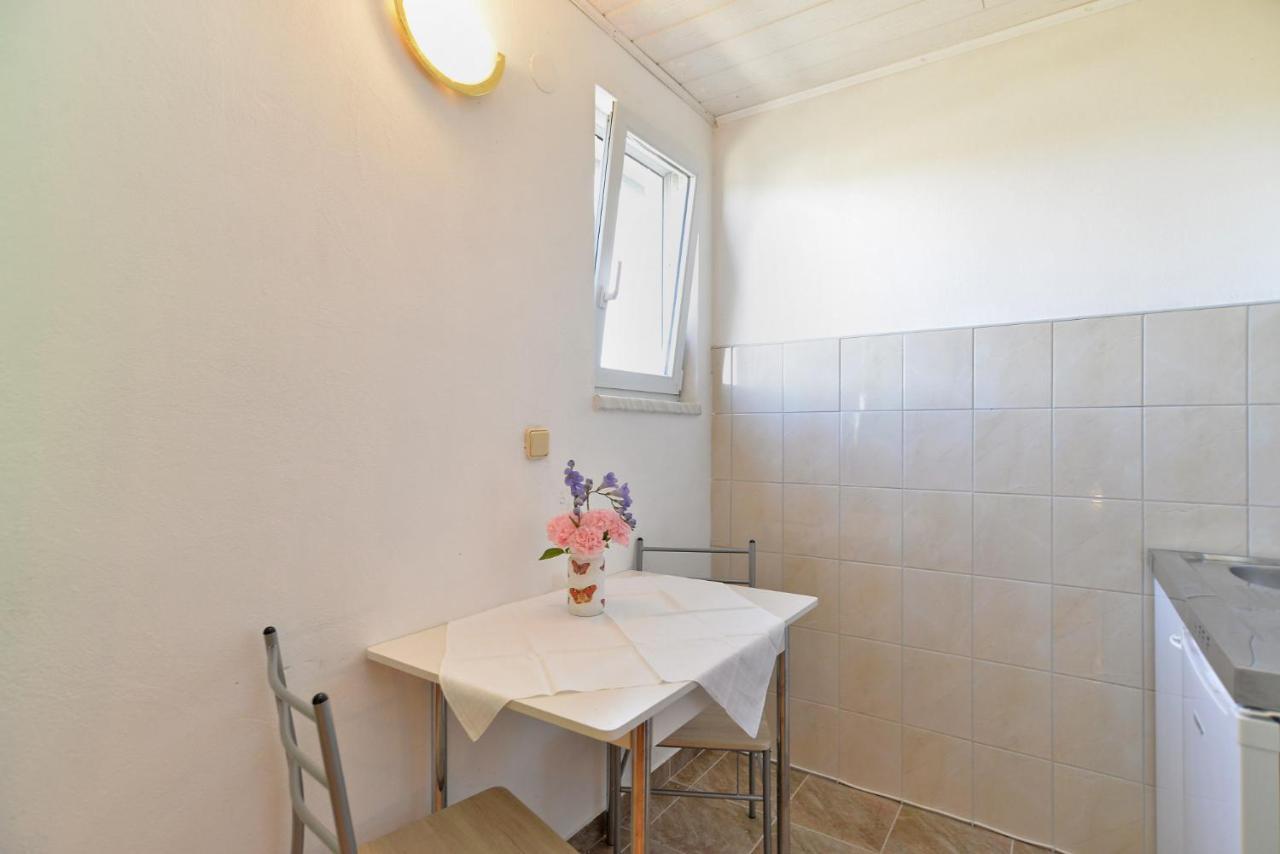 Apartment Bozo 1631 Fažana Eksteriør billede