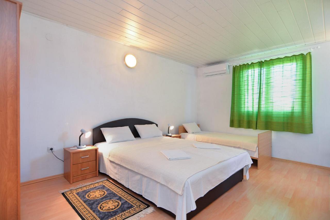 Apartment Bozo 1631 Fažana Eksteriør billede